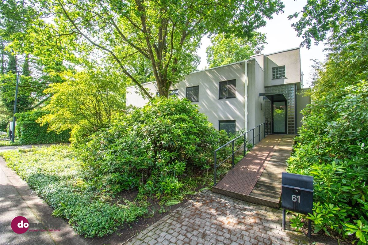 Architecturale parel in de Lievekensbossen in Schiplaken