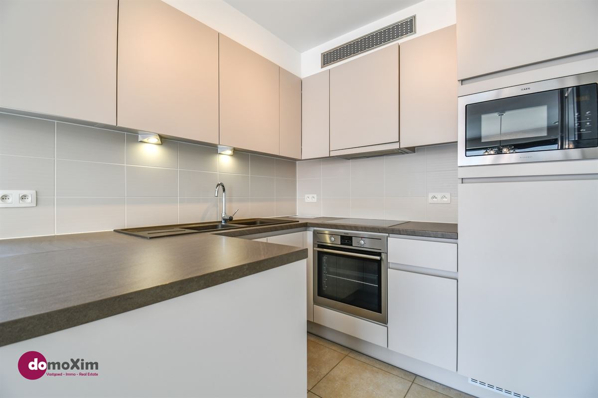 Move-in-ready 3-bedroom apartment with parking in the heart of Boortmeerbeek