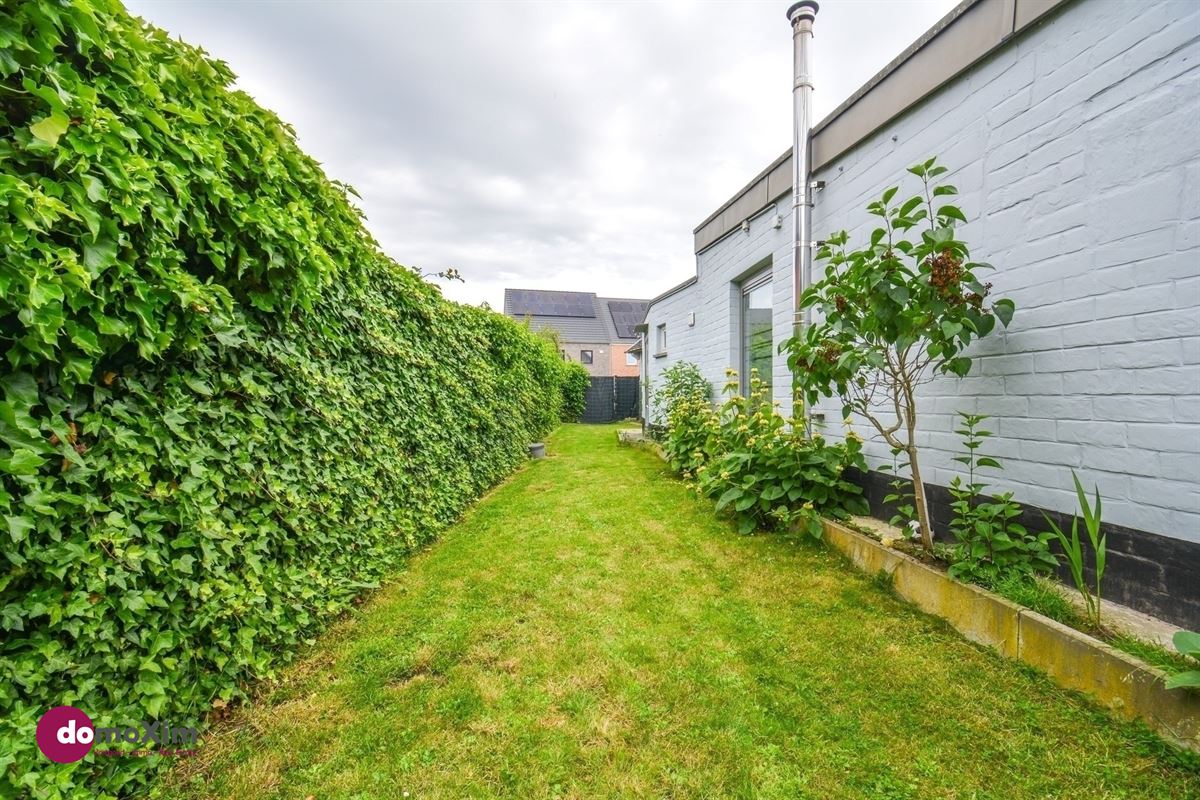 Handelsruimte met woonst op een gunstige locatie in Kampenhout