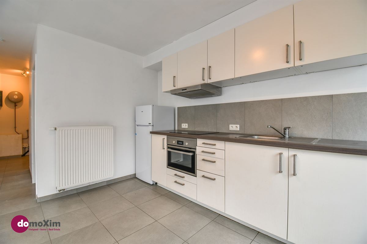 Investment property with 3 apartments and commercial space in downtown Mechelen