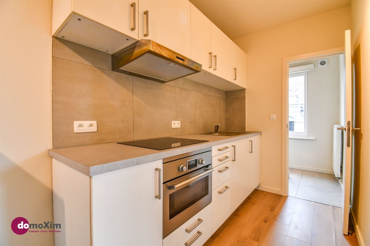 Investment property with 3 apartments and commercial space in downtown Mechelen
