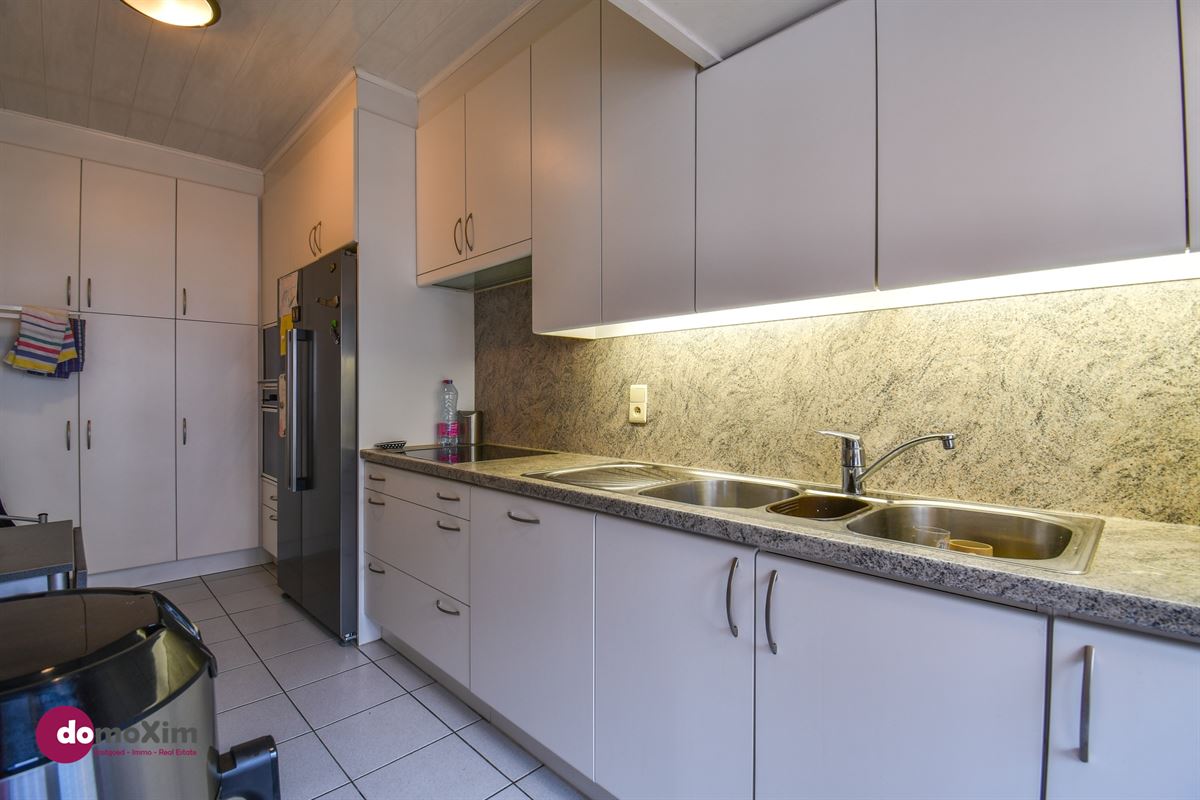 Attractive Investment Property with 3 Apartments and a Let Commercial Unit in a Prime Location in Mechelen