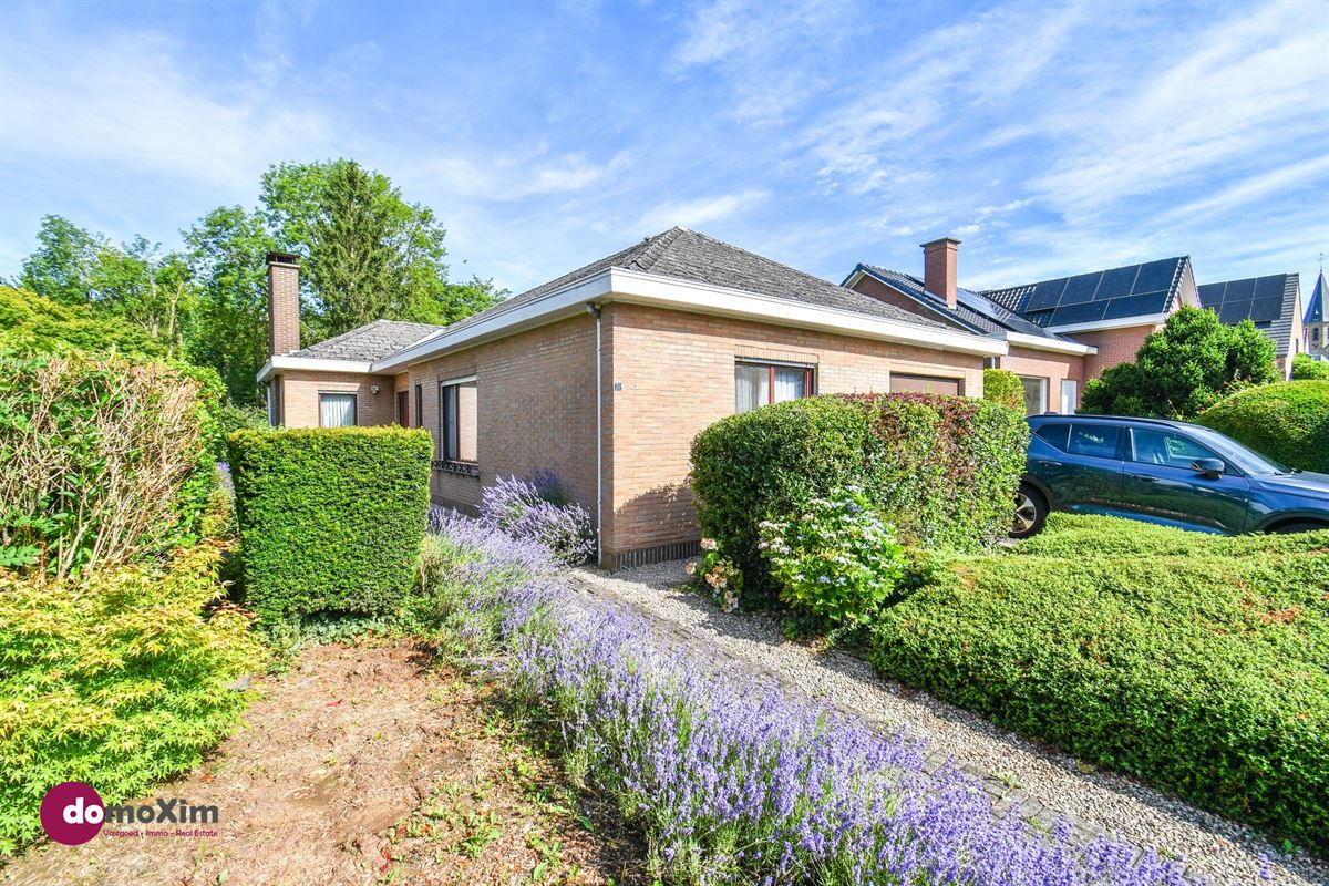 Single-story living with a lovely garden in the heart of Boortmeerbeek!