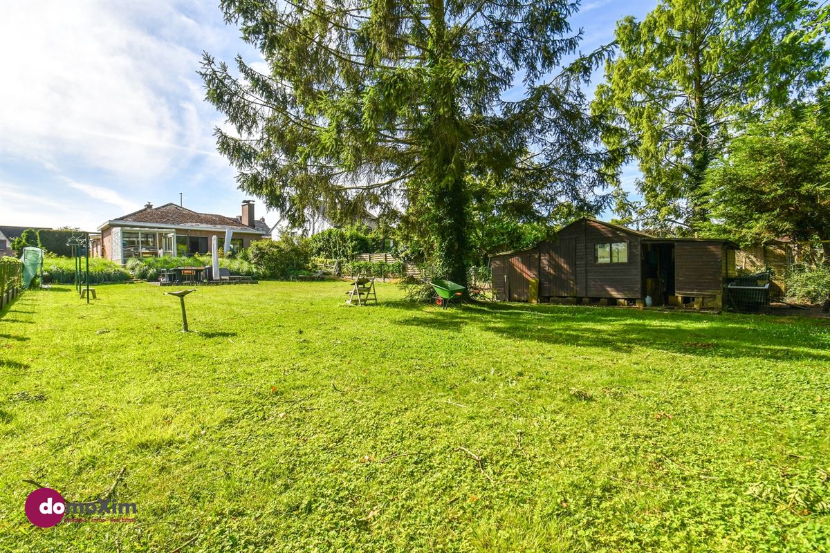 Single-story living with a lovely garden in the heart of Boortmeerbeek!