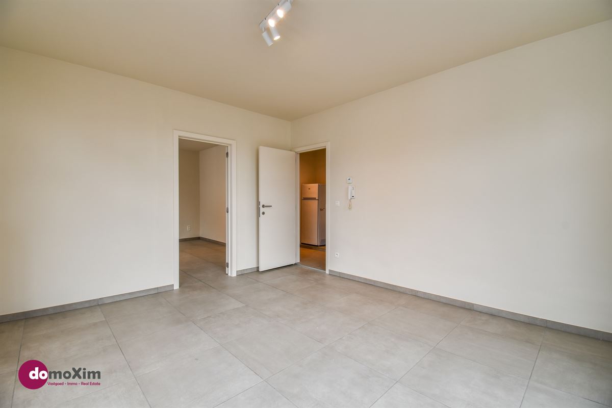 Investment property with 3 apartments and commercial space in downtown Mechelen