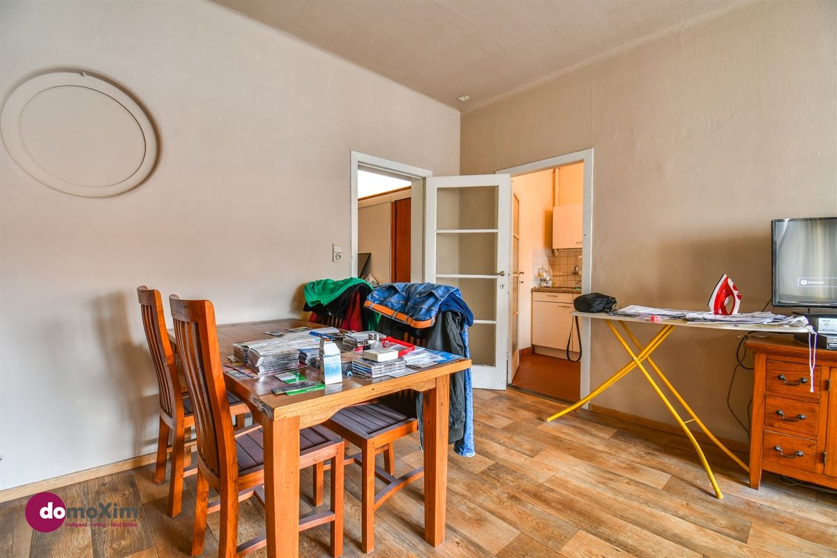 Attractive Investment Property with 3 Apartments and a Let Commercial Unit in a Prime Location in Mechelen