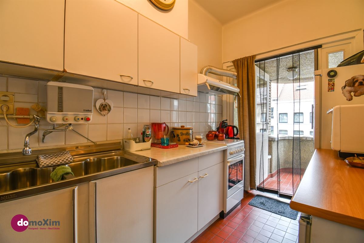 Attractive Investment Property with 3 Apartments and a Let Commercial Unit in a Prime Location in Mechelen