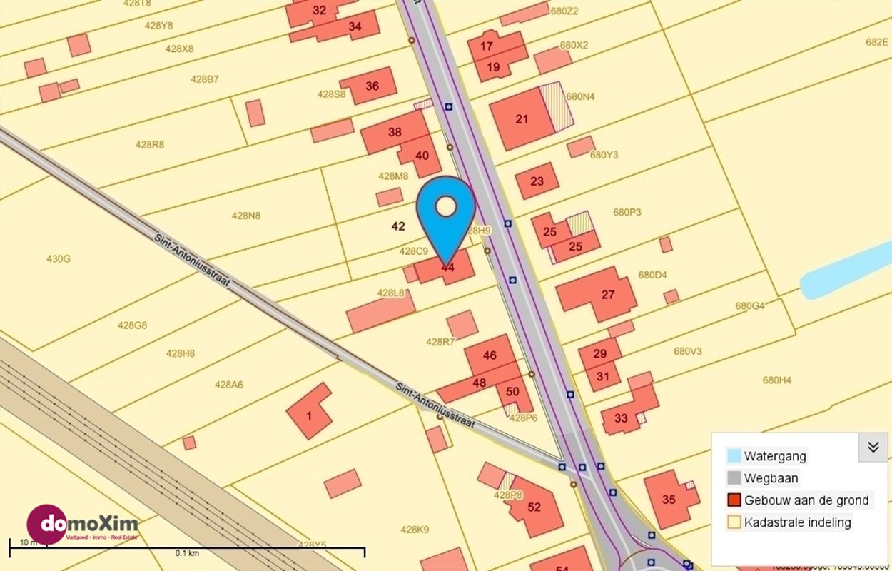 Instapklare woning met ruime hangar nabij het centrum van Hever