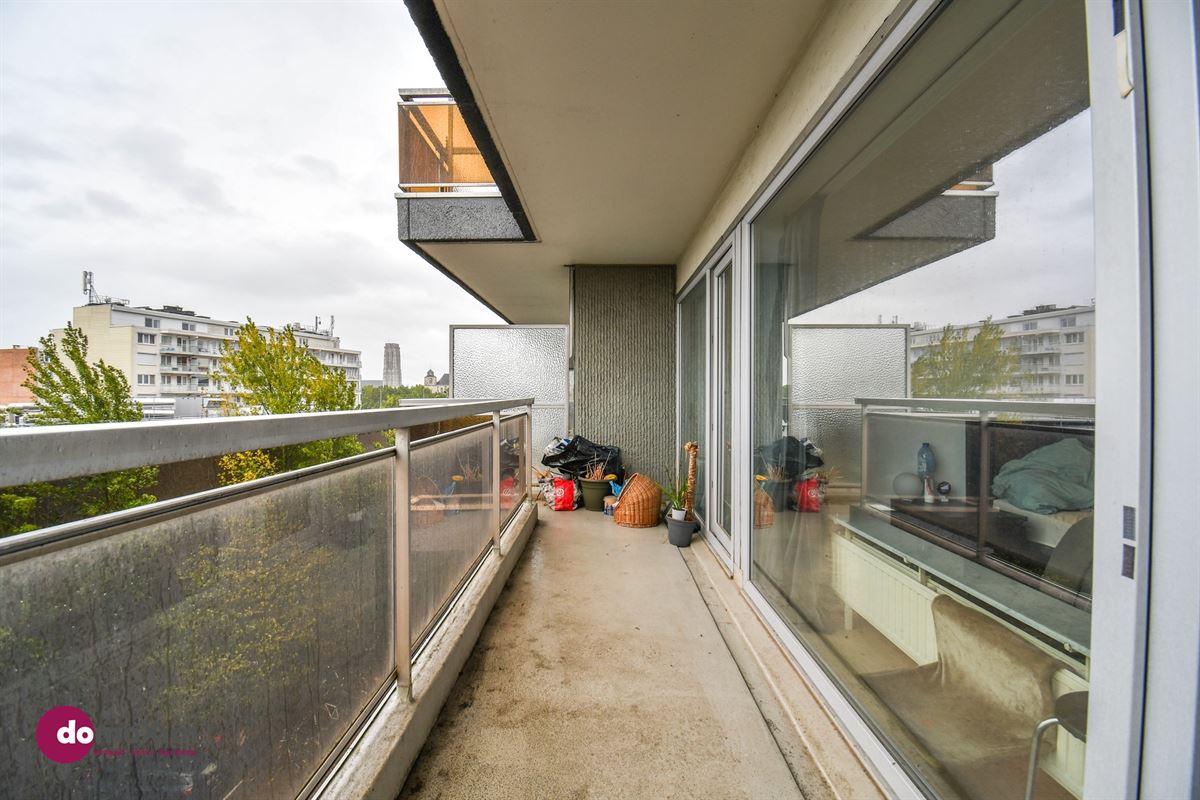 Move-in-ready apartment with two terraces and a garage in a prime location in Mechelen