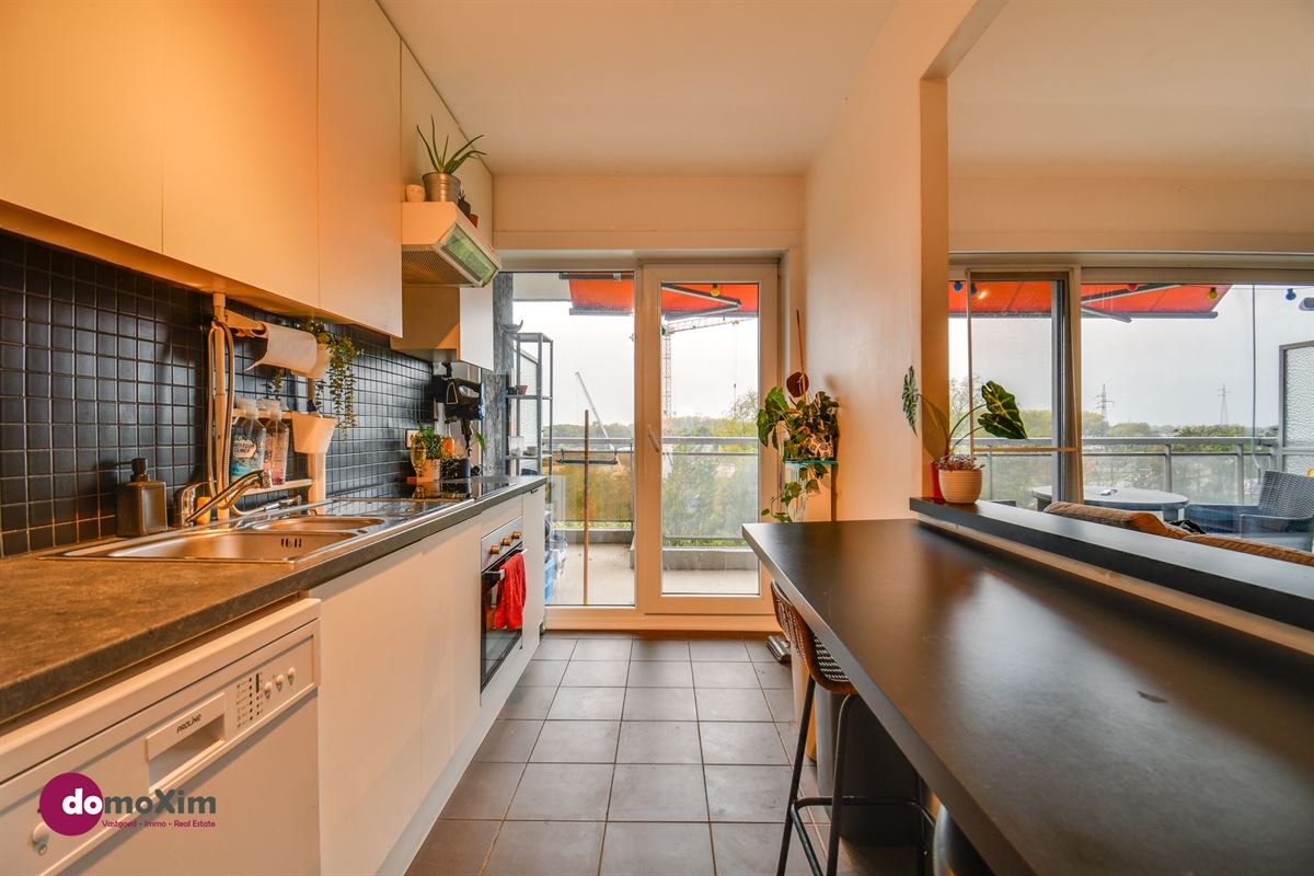 Move-in-ready apartment with two terraces and a garage in a prime location in Mechelen