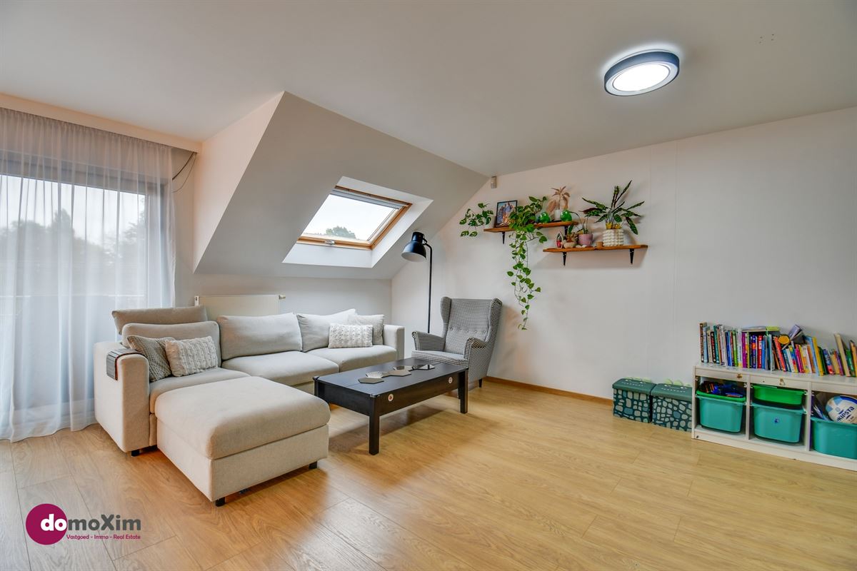 Spacious 3-bedroom apartment with 2 terraces and a garage in Vilvoorde