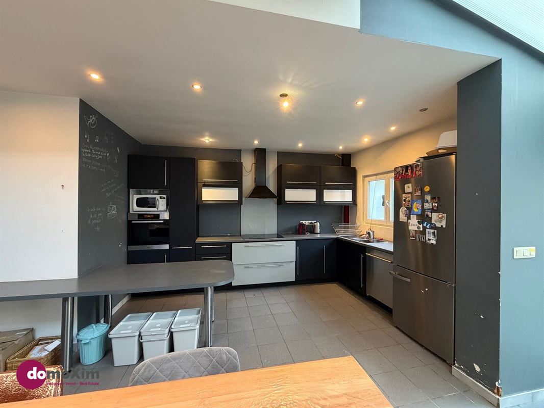 Karaktervolle herenwoning met vier slaapkamers en terras