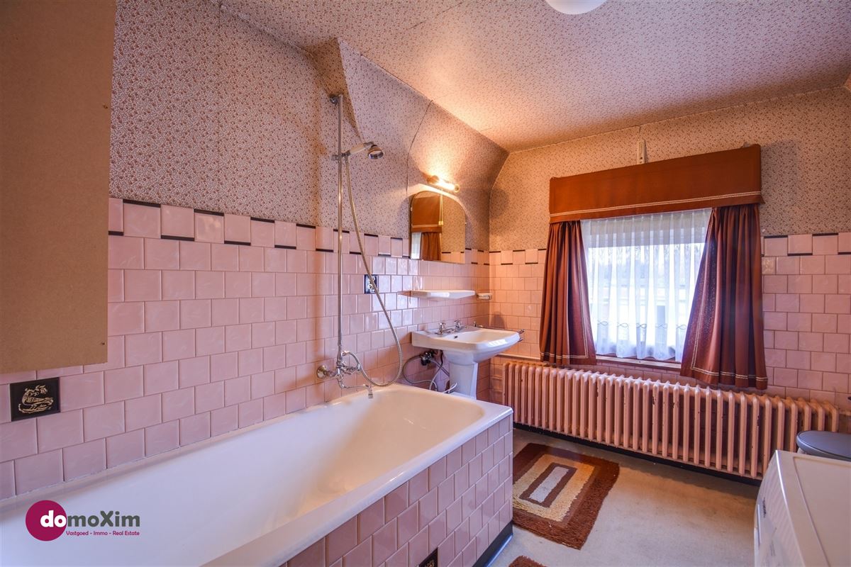 Charmante, goed gelegen woning met veel potentieel in Boortmeerbeek