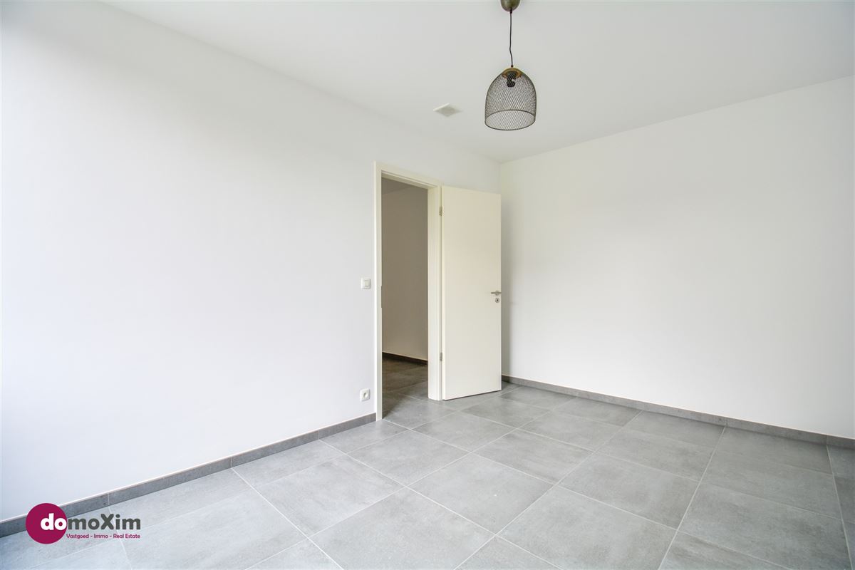 Luminous newly built apartment with two bedrooms near Leuven