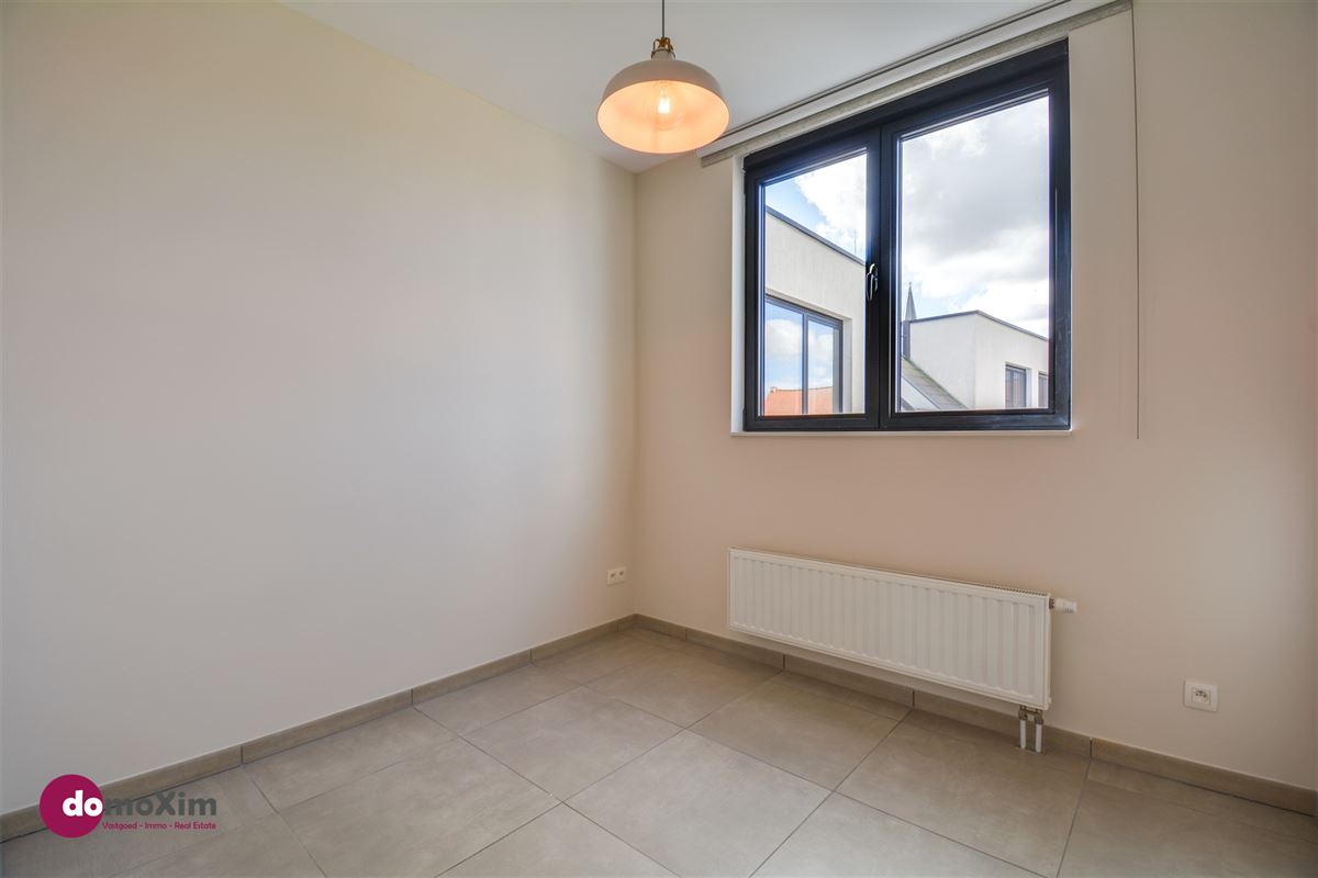 Appartement met 2 slaapkamers & terras in het centrum van Boortmeerbeek