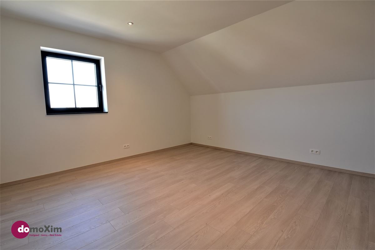 Luxurious house with 4 bedrooms on quiet location in Boortmeerbeek