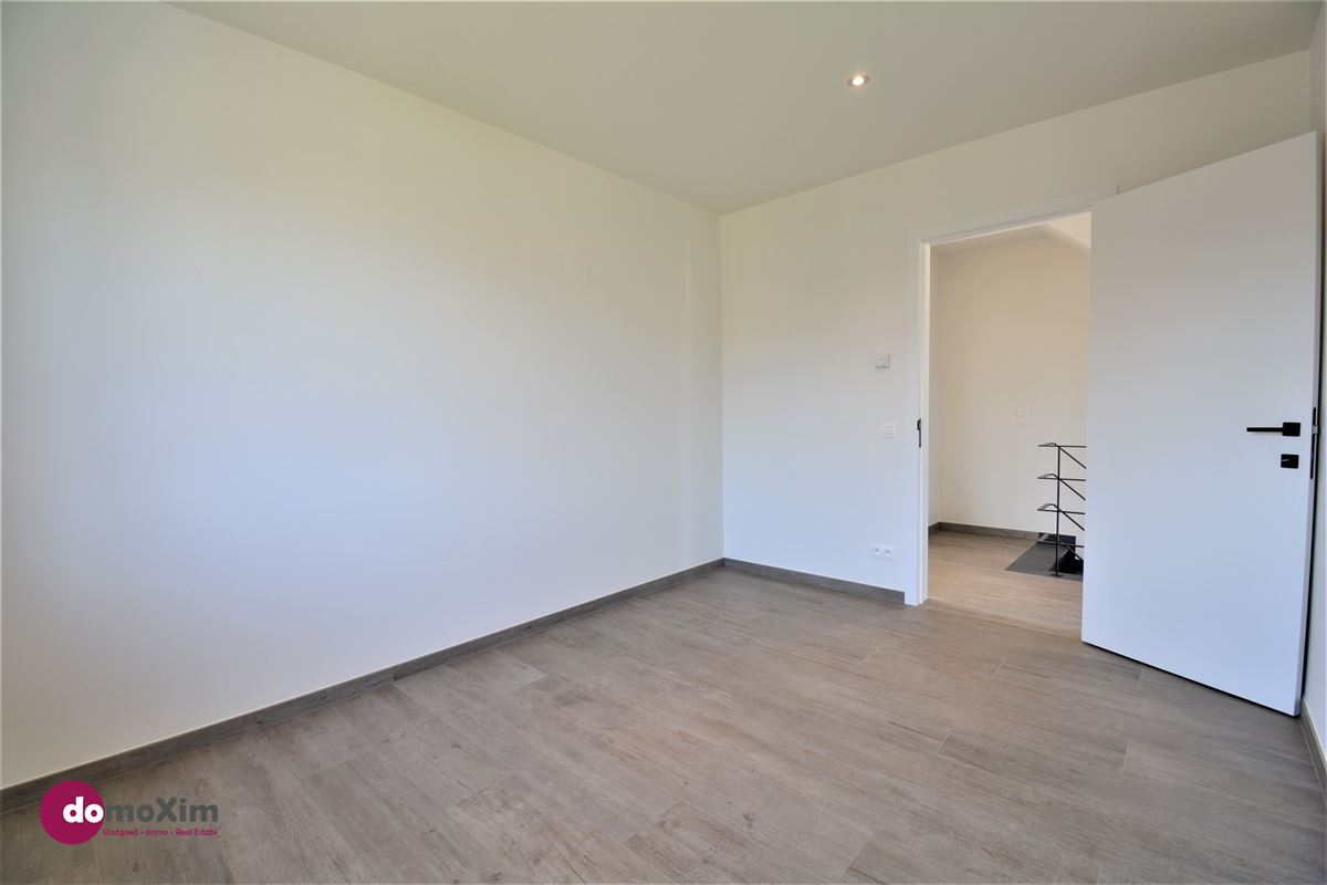 Luxurious house with 4 bedrooms on quiet location in Boortmeerbeek