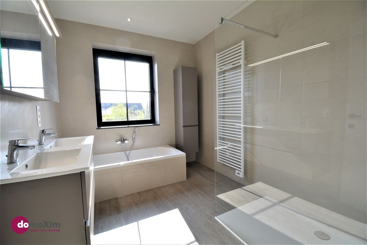 Luxurious house with 4 bedrooms on quiet location in Boortmeerbeek