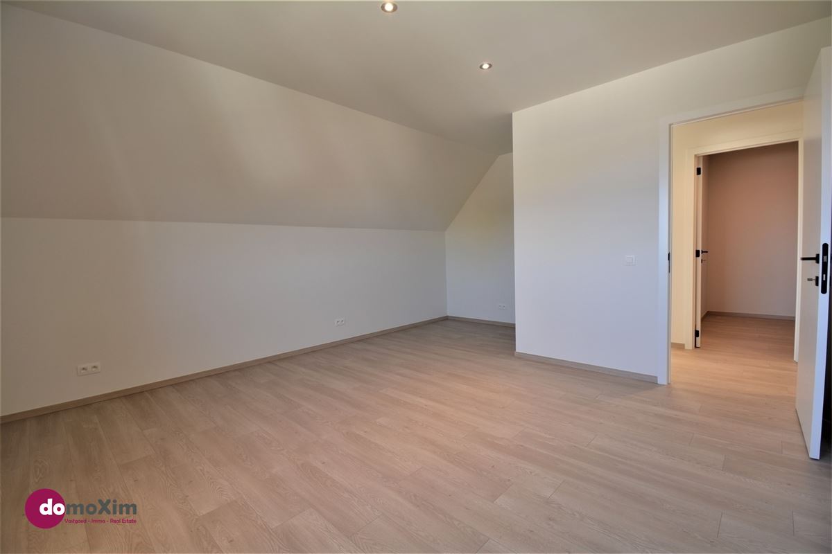 Luxurious house with 4 bedrooms on quiet location in Boortmeerbeek