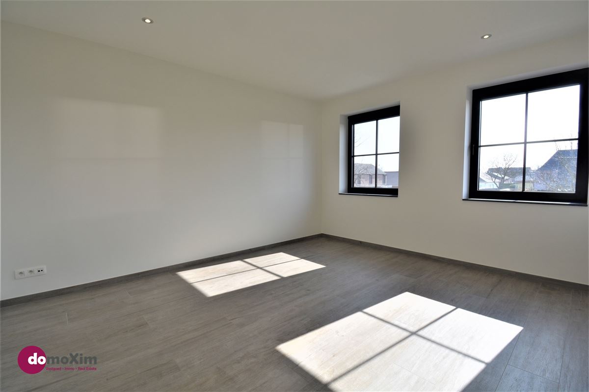 Luxurious house with 4 bedrooms on quiet location in Boortmeerbeek
