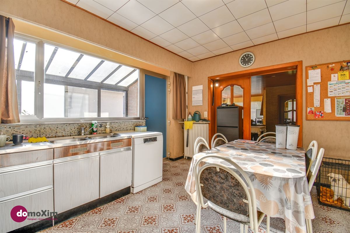 Maison à rénover avec du potentiel à Onze-Lieve-Vrouw-Waver
