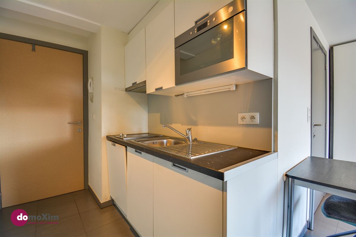 Moderne gemeubelde studio, geschikt voor één persoon, in het centrum van Leuven
