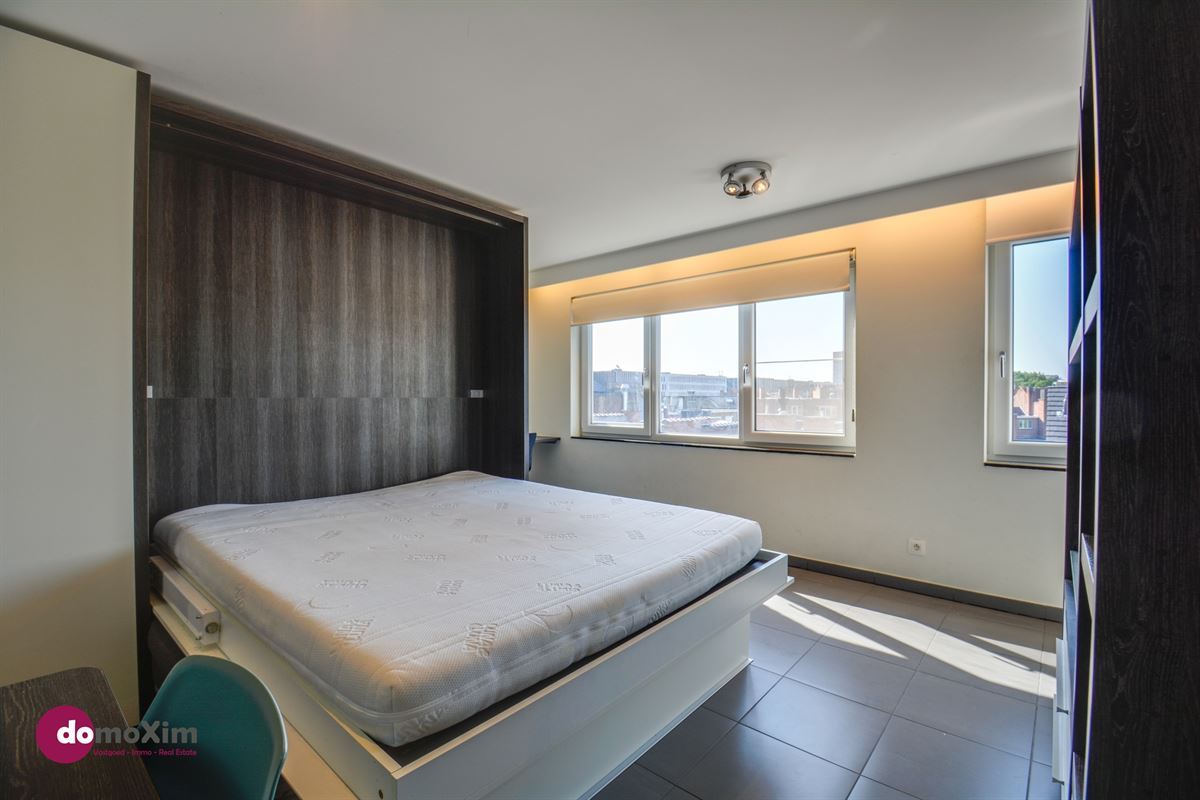 Moderne gemeubelde studio, geschikt voor één persoon, in het centrum van Leuven