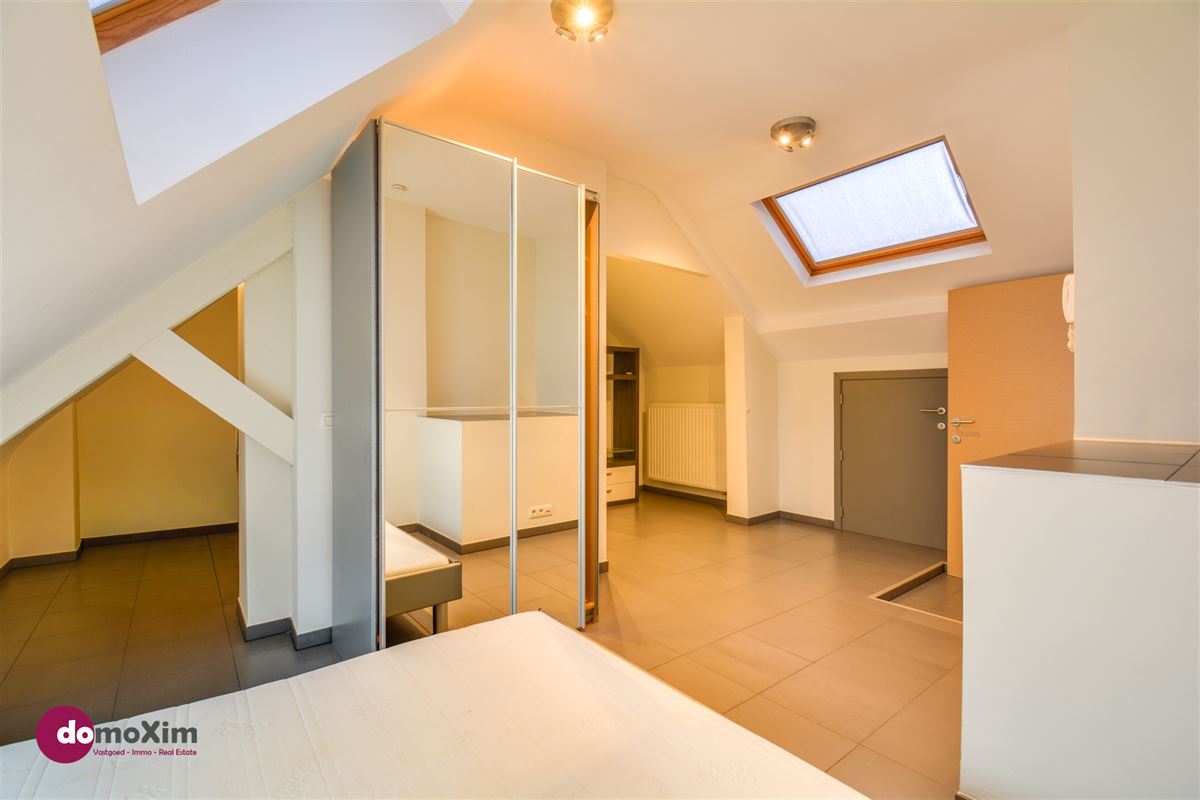 Modern furnished studio, suitable for two persons, in the center of Leuven