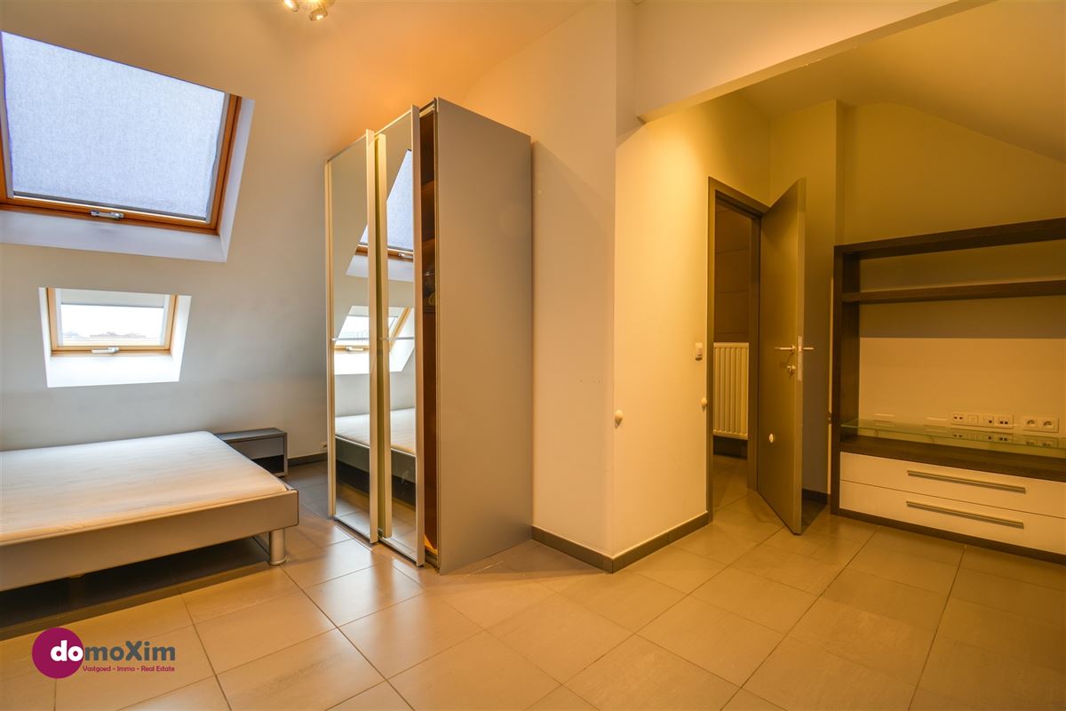 Modern furnished studio, suitable for two persons, in the center of Leuven