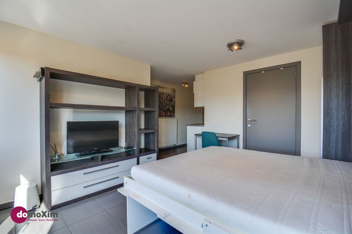 Moderne gemeubelde studio, geschikt voor één persoon, in het centrum van Leuven
