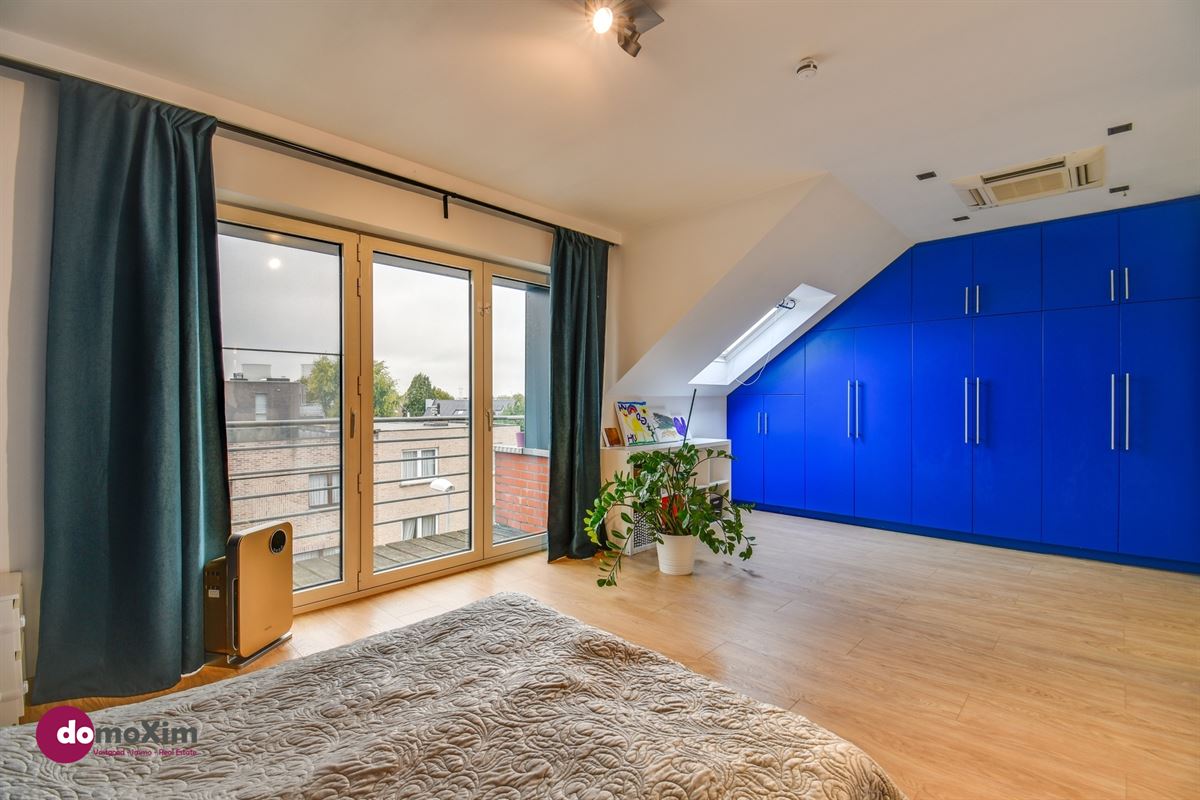 Spacious 3-bedroom apartment with 2 terraces and a garage in Vilvoorde