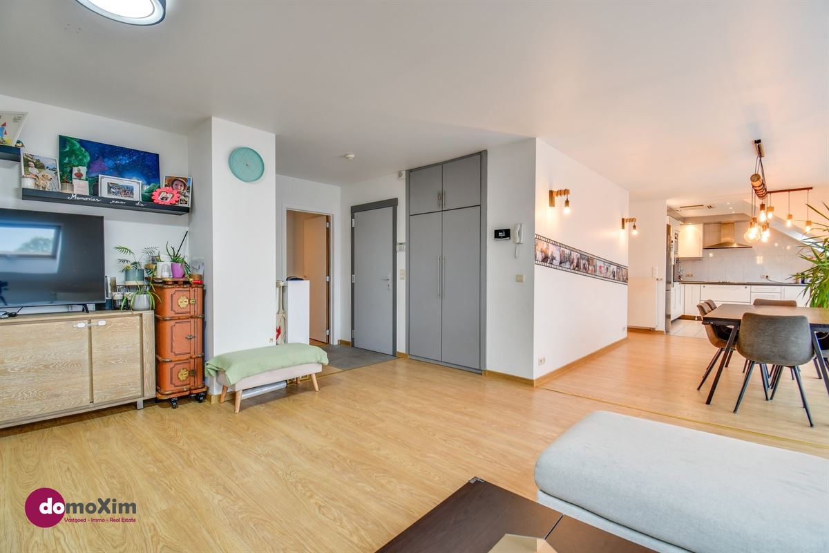 Spacious 3-bedroom apartment with 2 terraces and a garage in Vilvoorde