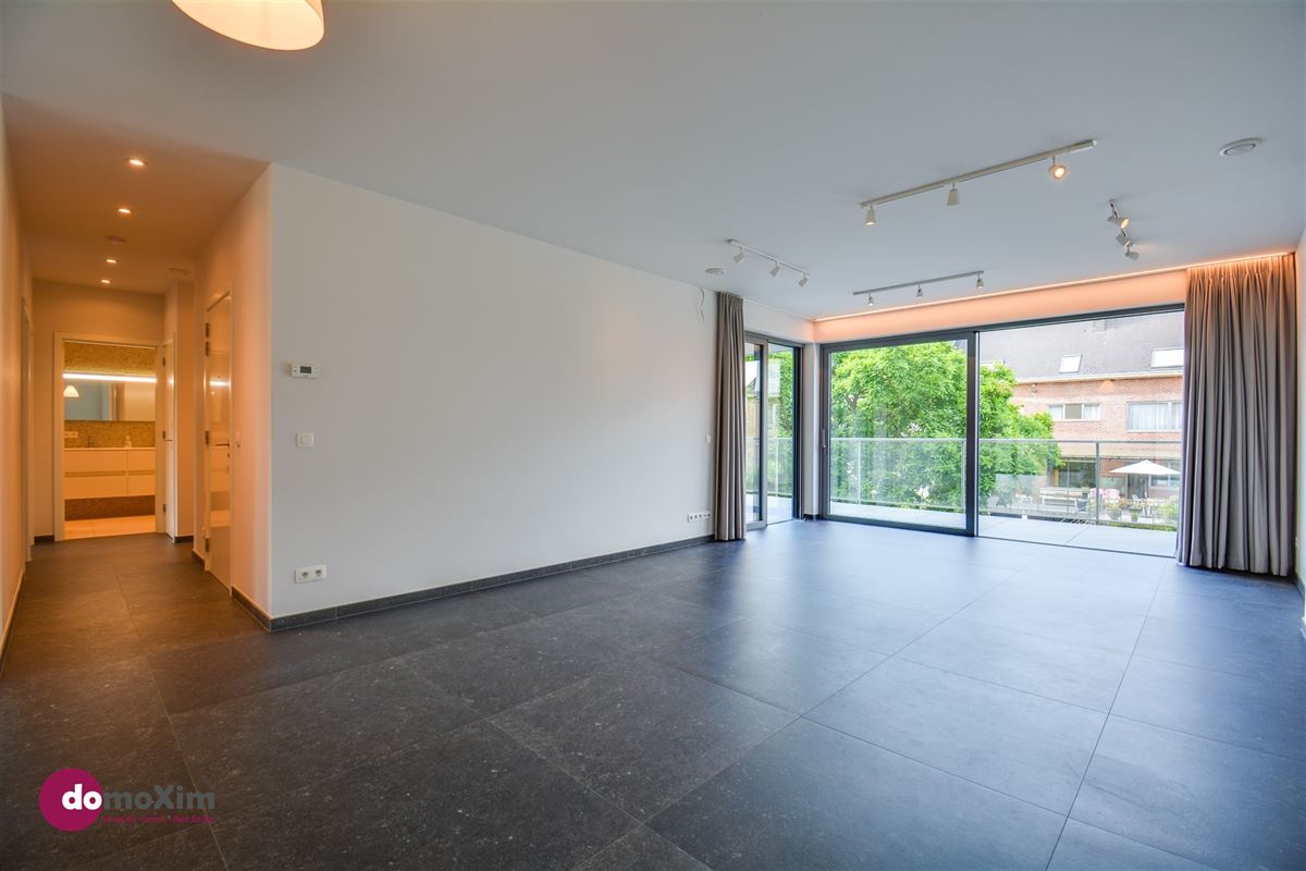 Energy efficient apartment with 3 bedrooms within walking distance of the center of Wemmel
