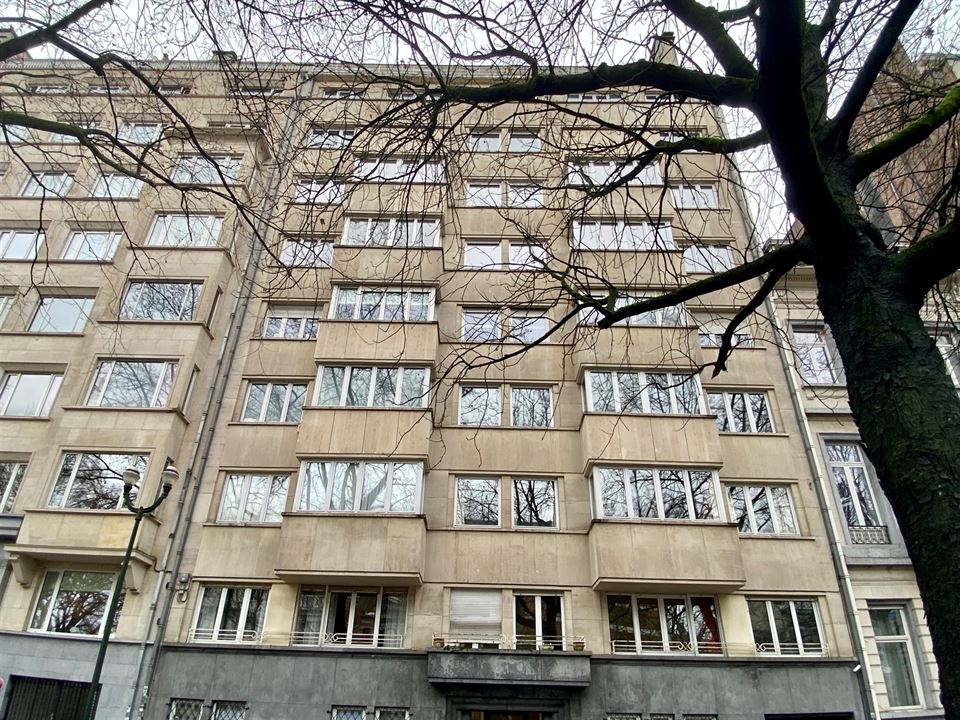 Appartement à BRUXELLES (5 chambres)