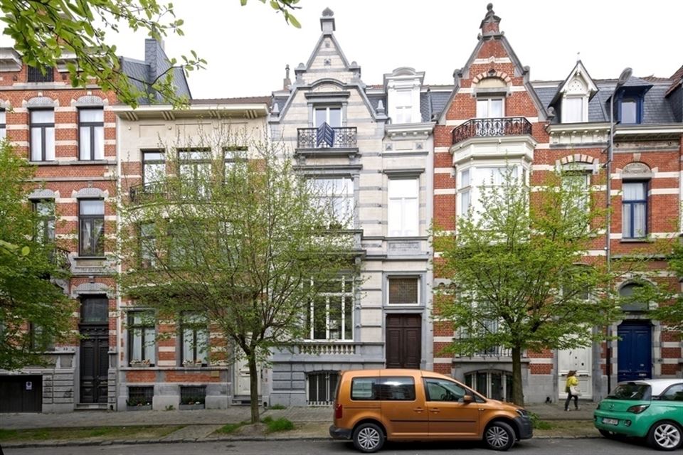 Appartement à BRUXELLES (3 chambres)