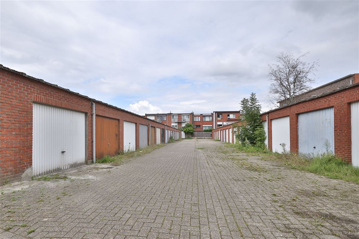 Garage Parking te koop te EDEGEM (2650)