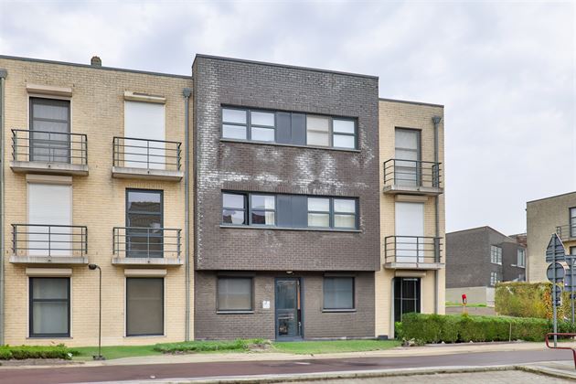 Recent GLV appartement met tuin en garage!