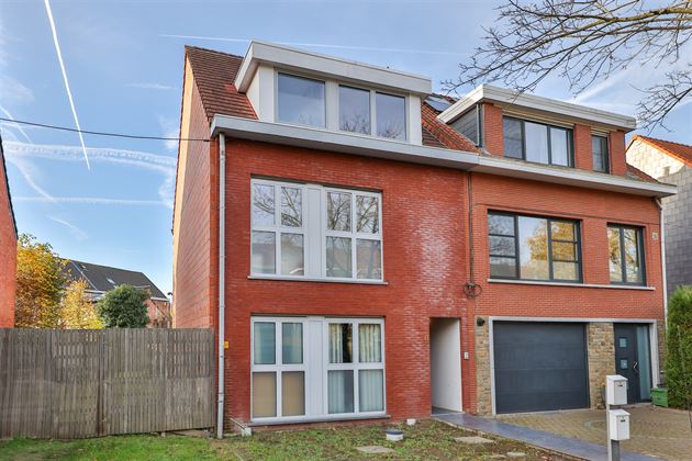 Gelijkvloers appartement met tuin te Mortsel!