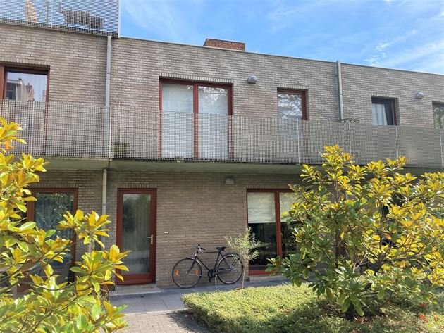 2 slpk woning met groot terras én garage!