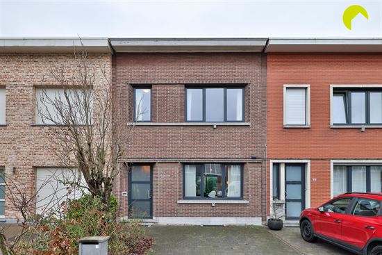 Verzorgde 2 à 3-slpk. woning met leuke tuin