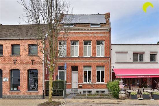 Unieke meesterwoning met 5-6 slpks en royale tuin in centrum Wilrijk!