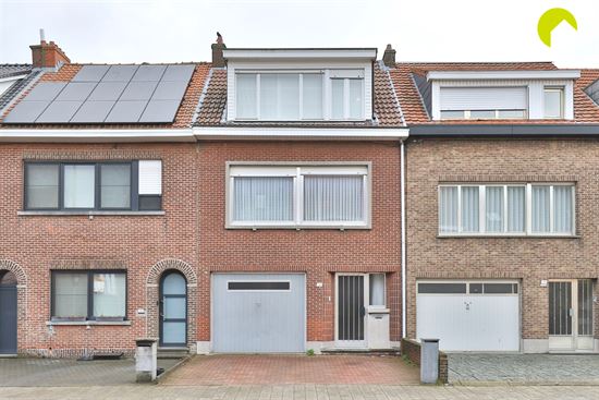 Instapklare woning met garage en studio op gelijkvloers!