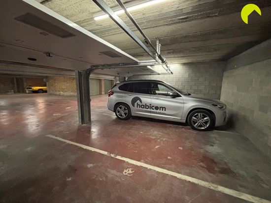 XL garagebox/opslagruimte nabij centrum Mortsel