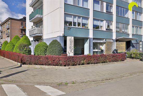 Gelijkvloers hoekpand 119 m² voor kantoor/vrij beroep