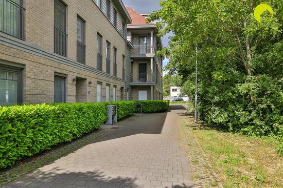instapklaar, recent 1-slpk. appartement met autostaanplaats