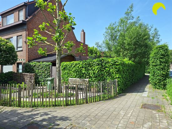 Bouwgrond (273m²) op een gegeerde locatie