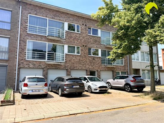 Ruim en zonnig 2 slpk appartement op groene locatie!