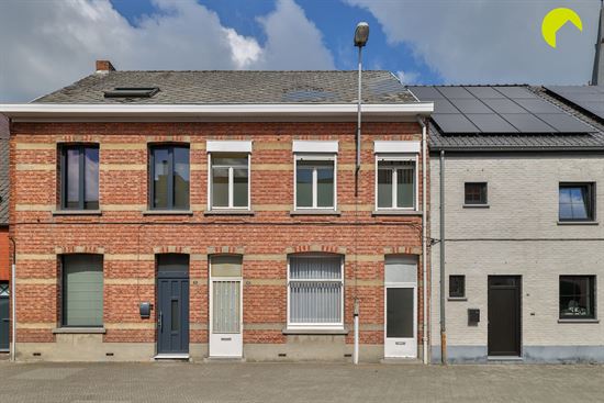 Ruime te renoveren gezinswoning met 6 slaapkamers in Turnhout!