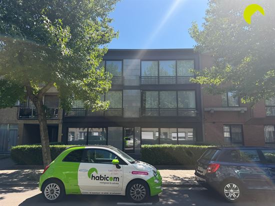 Bemeubeld 2-slaapkamerappartement nabij de Fruithoflaan