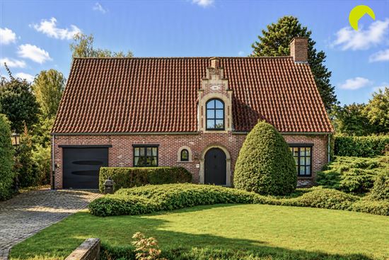 Landelijke villa met zuid-oriëntatie in residentiële wijk!